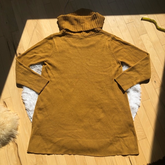 🔴SOLD🔴H&M Chestnut Sweater Dress - Picture 3 of 6